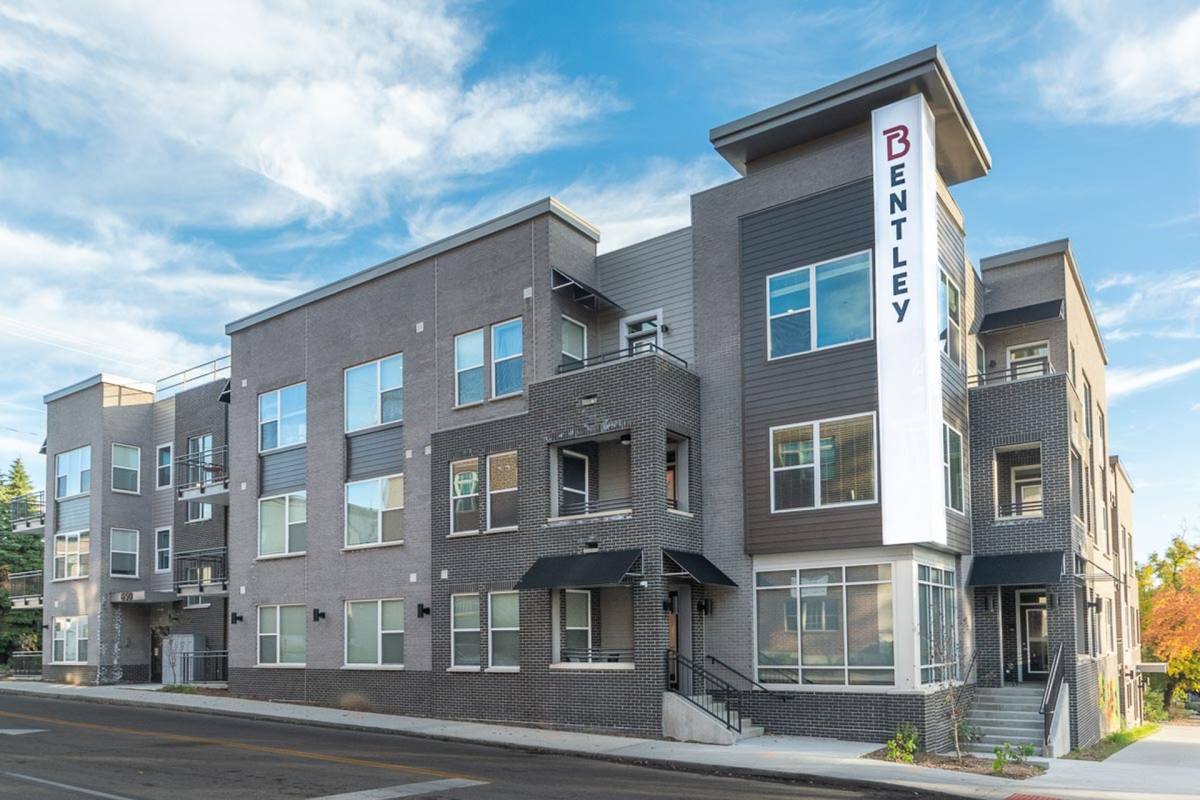 Apartment for rent at The Bentley, 650 N College Ave, Bloomington, IN 47404