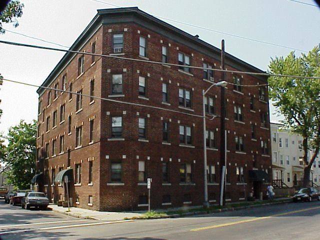 Apartment for rent at 464 Dickinson St, Springfield, MA 01108
