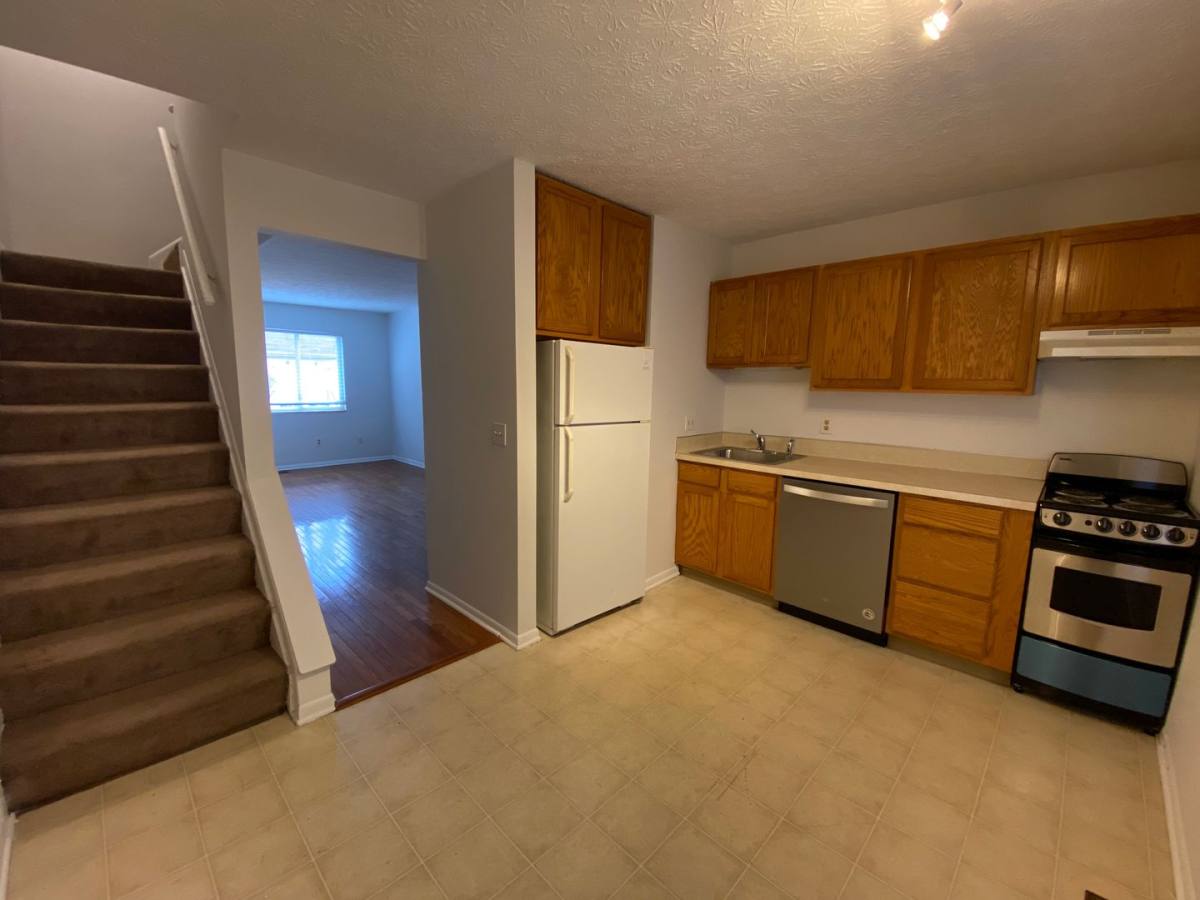 Apartment for rent at 107-121 E 14th Ave, Columbus, OH 43201