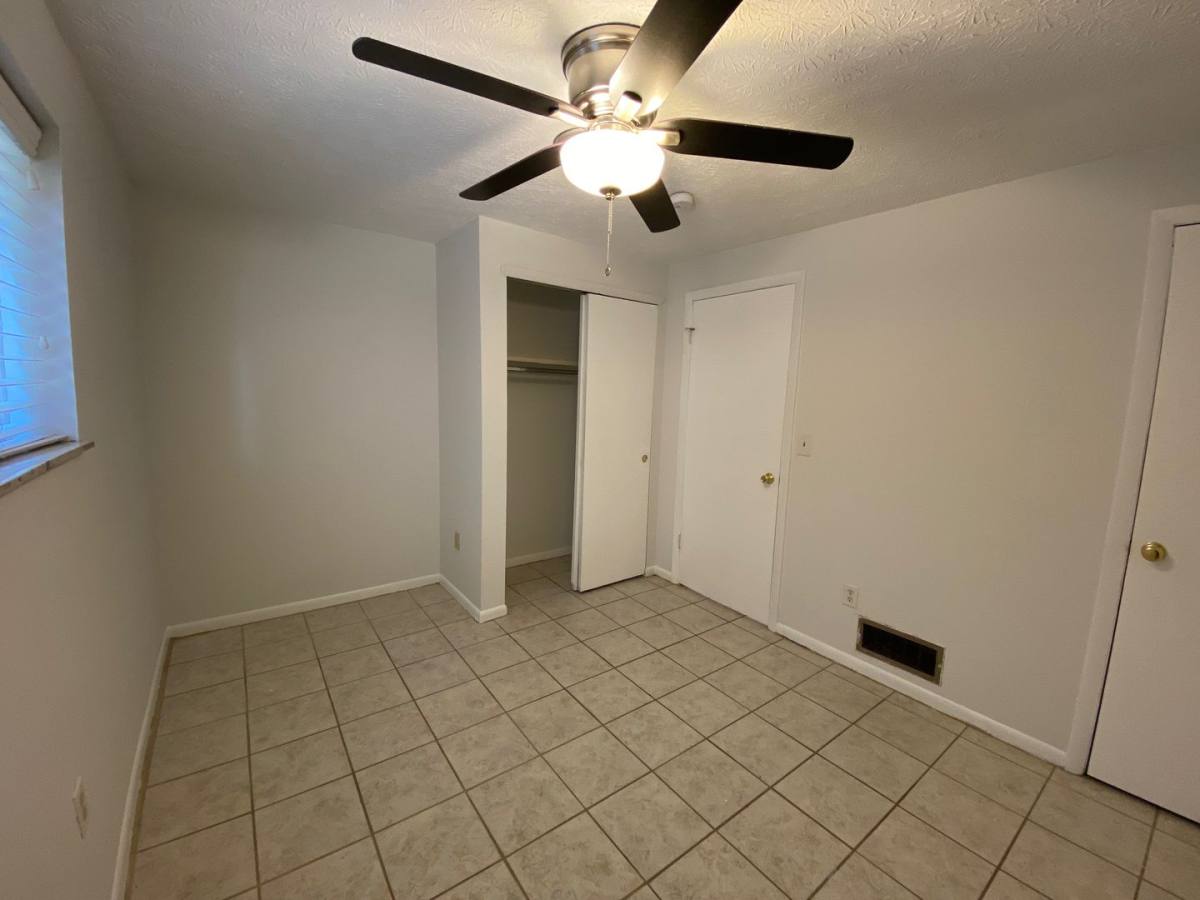 Apartment for rent at 107-121 E 14th Ave, Columbus, OH 43201