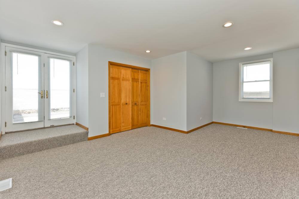 Apartment for rent at 2338 N Greenview Ave #3, Chicago, IL 60614