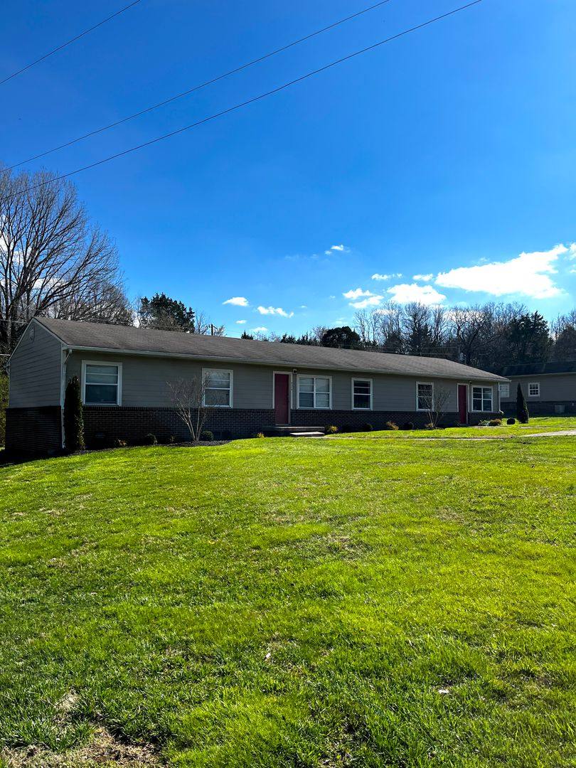 Apartment for rent at 314 Preston Ave, Lewisburg, TN 37091
