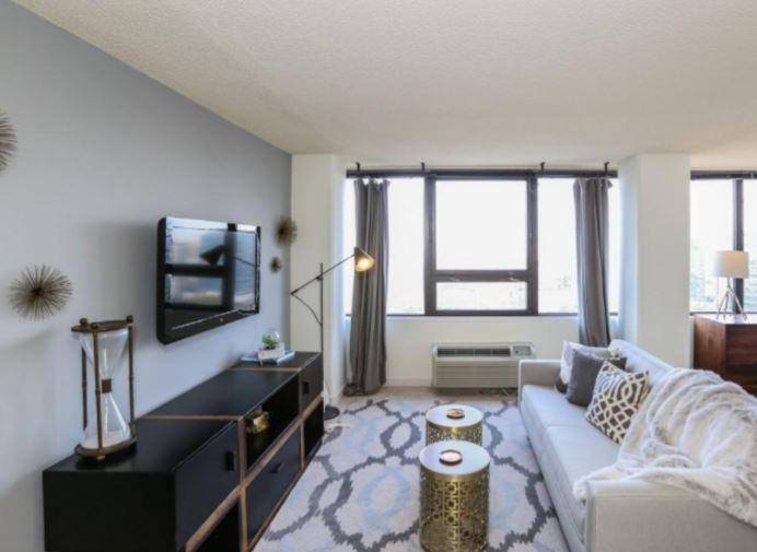 Apartment for rent at 1212 S Michigan #202, Chicago, IL 60605