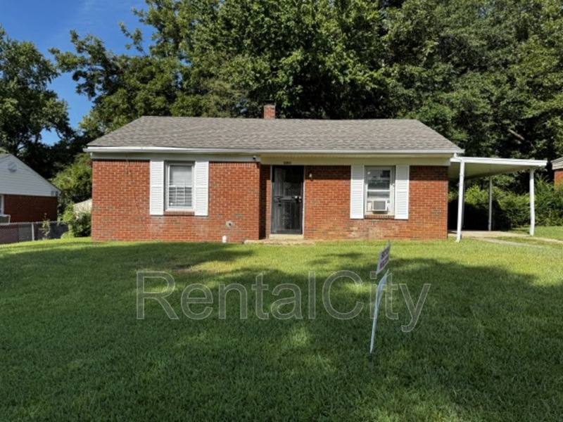 House for rent at 2311 Imogene St, Memphis, TN 38114