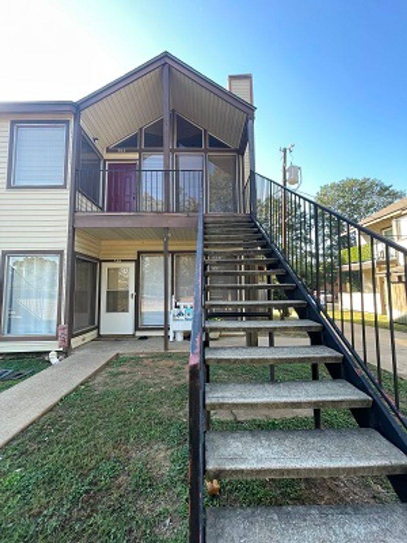 Condo for rent at 908 Pearl St, Nacogdoches, TX 75961