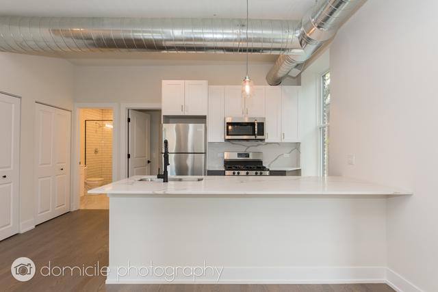 Apartment for rent at 835 N Wolcott Ave #3R, Chicago, IL 60622