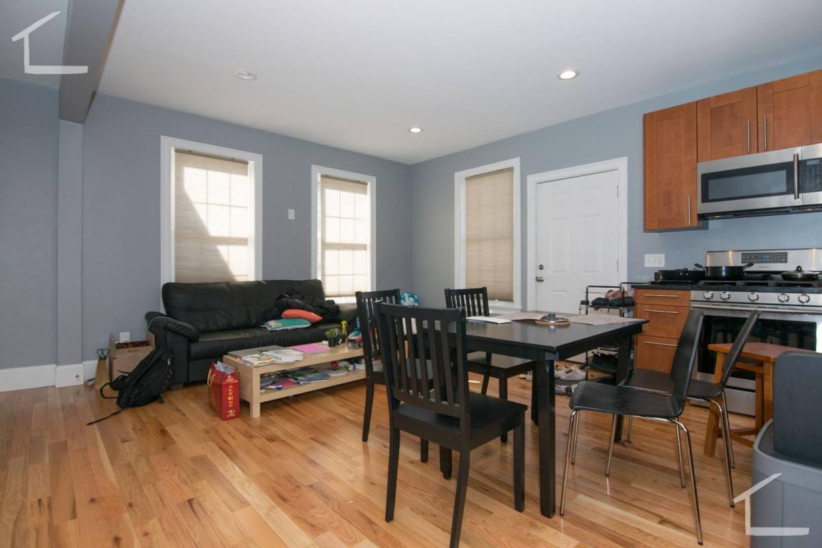 Apartment for rent at 10 Wadsworth St #1, Allston, MA 02134