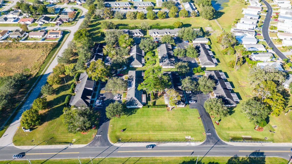 38070 Daughtery Rd, Zephyrhills, FL 33540 - Apartment for Rent - Image 9