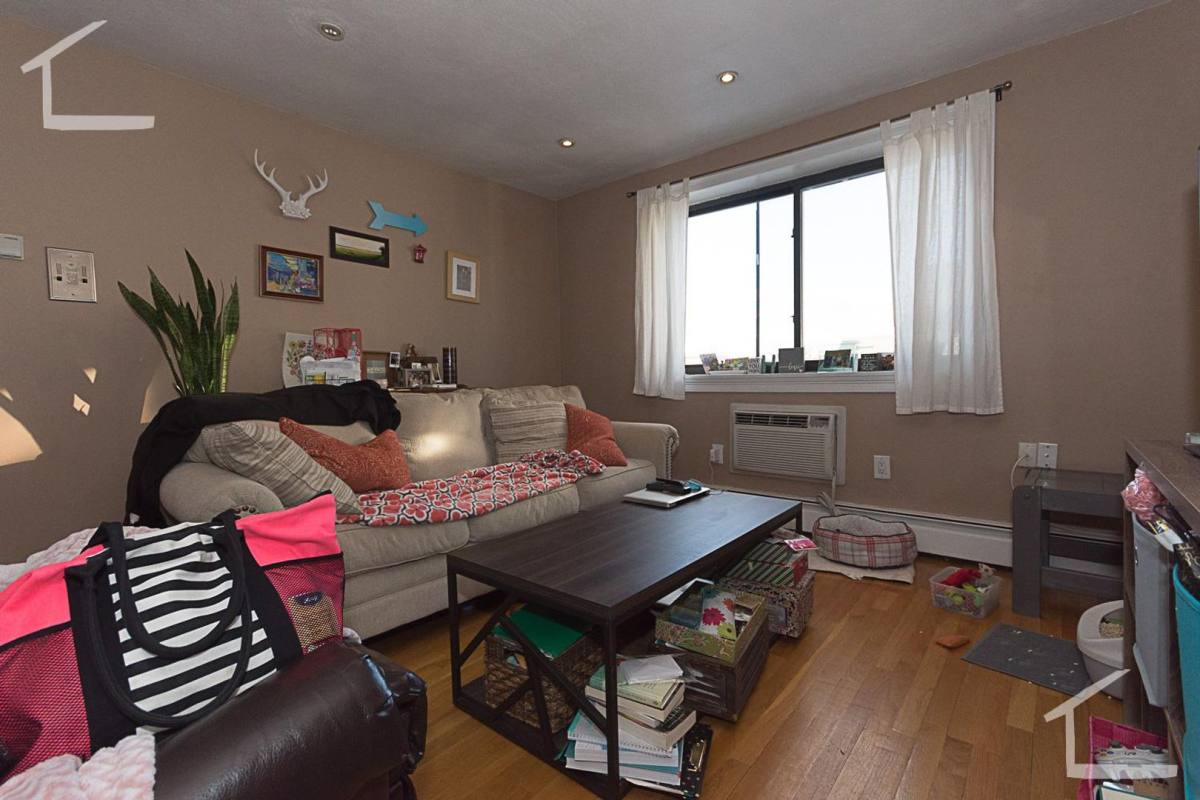 Apartment for rent at 47 Gardner #10, Allston, MA 02134