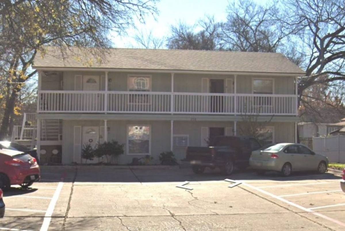 Apartment for rent at 314 Texas St, Denton, TX 76201