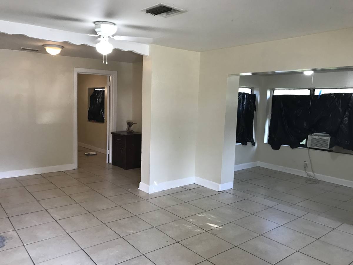 Apartment for rent at 635 NW 10 Terrace, Fort Lauderdale, FL 33311