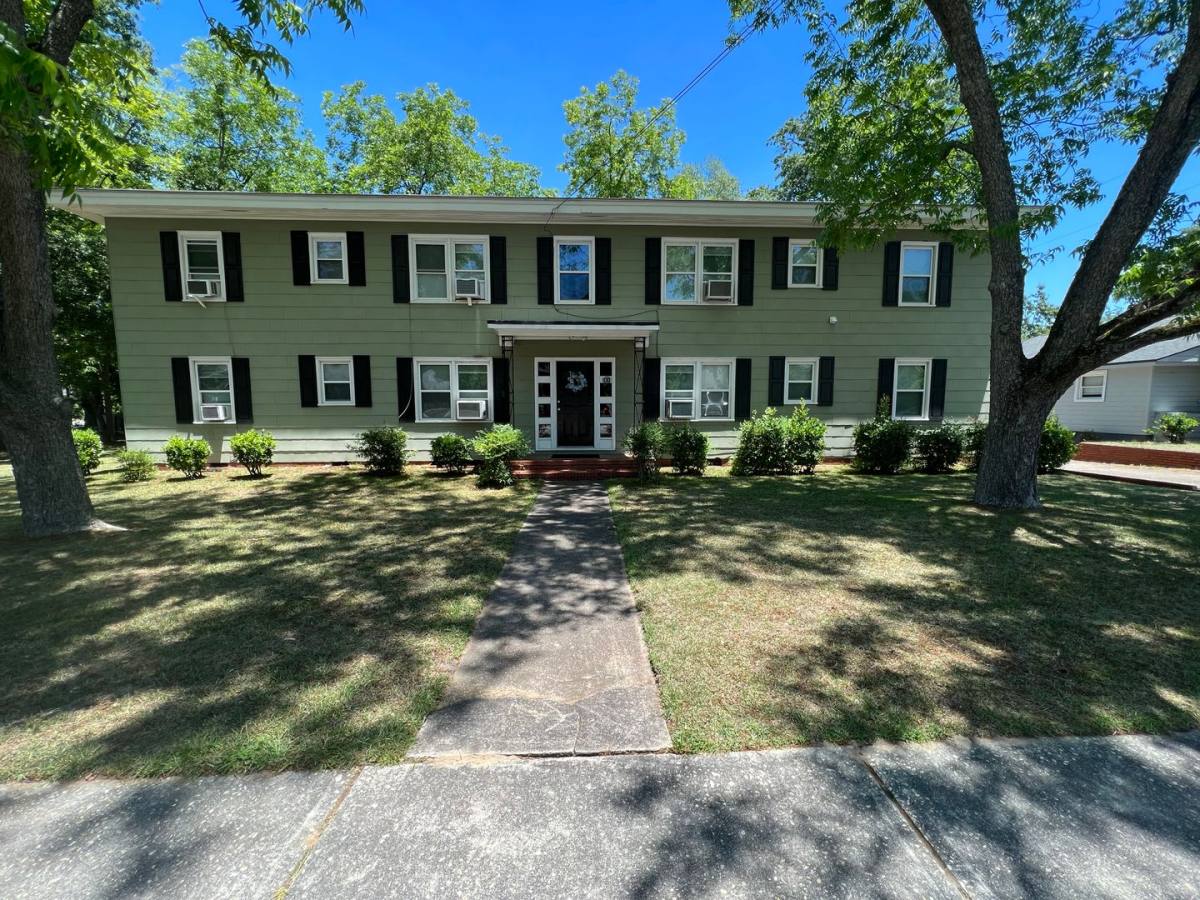 Apartment for rent at 1810-3 Fort Bragg Rd, Fayetteville, NC 28303
