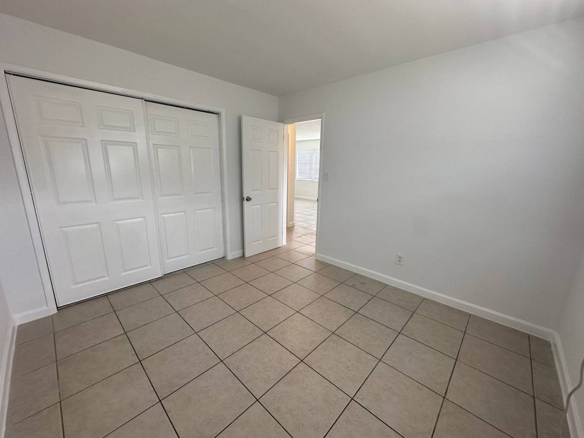 Apartment for rent at 1010 SW 16 Ave, Fort Lauderdale, FL 33312