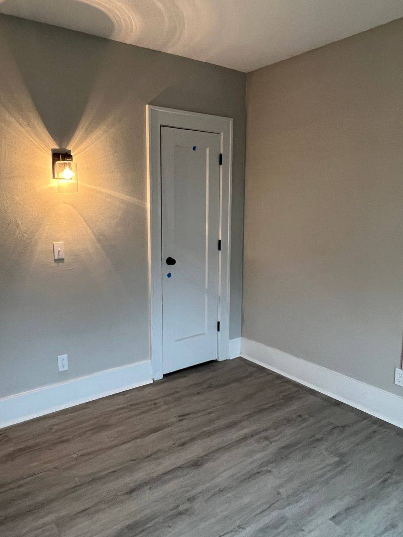 Apartment for rent at 2042-2046 W 4th St, Davenport, IA 52802