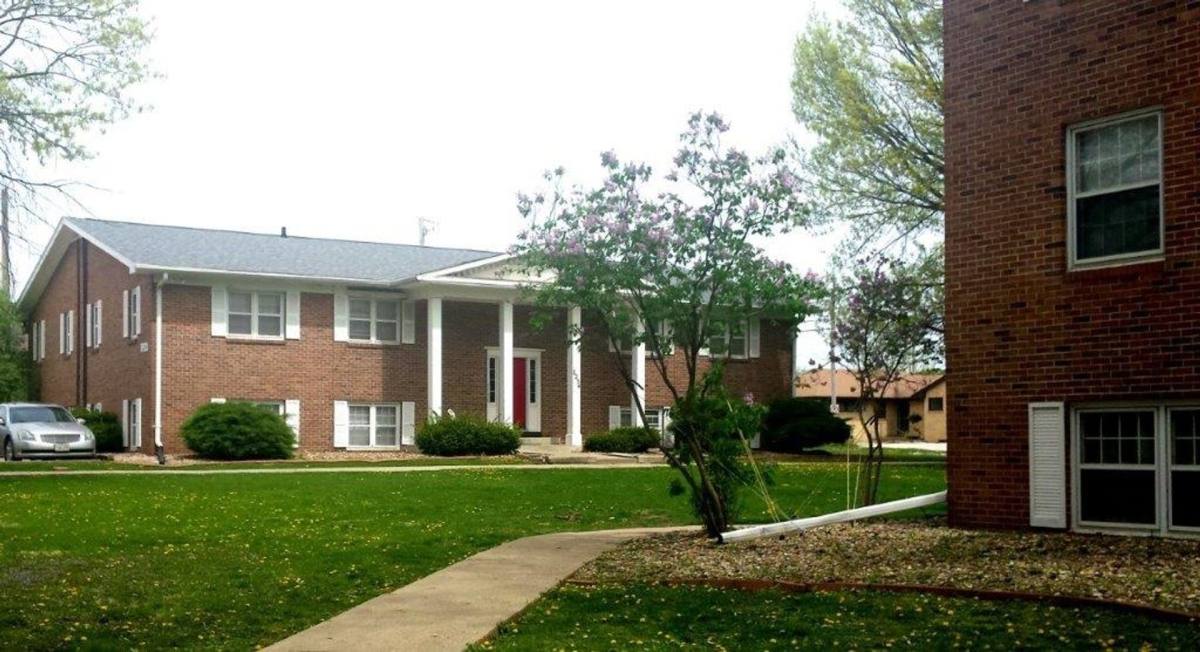 Apartment for rent at 2226-2234 68th St, Windsor Heights, IA 50324