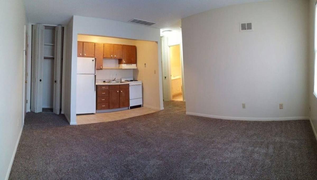 Apartment for rent at 2226-2234 68th St, Windsor Heights, IA 50324