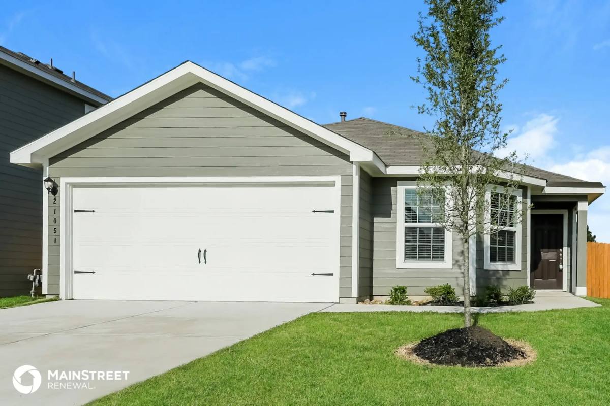 House for rent at 21051 Titan Dr, Magnolia, TX 77355