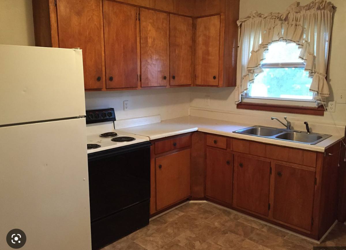 Apartment for rent at 220 Morningside Rd, Charlotte, NC 28214