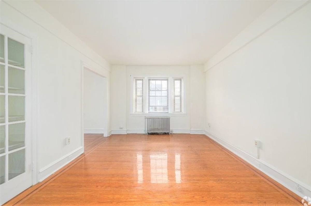 Apartment for rent at 58 N Lansdowne Ave, Lansdowne, PA 19050