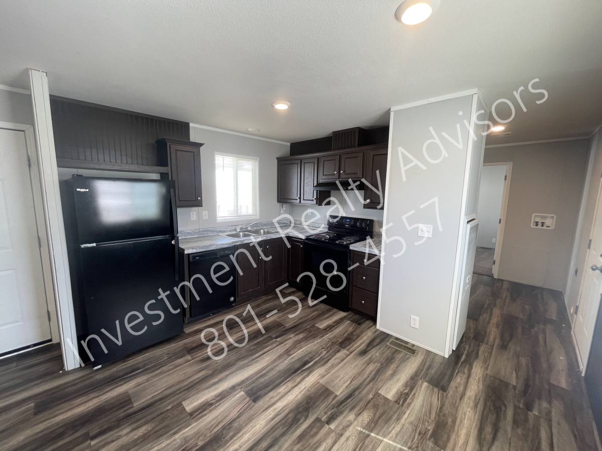 House for rent at 421 N 200 W #4, Tooele, UT 84074