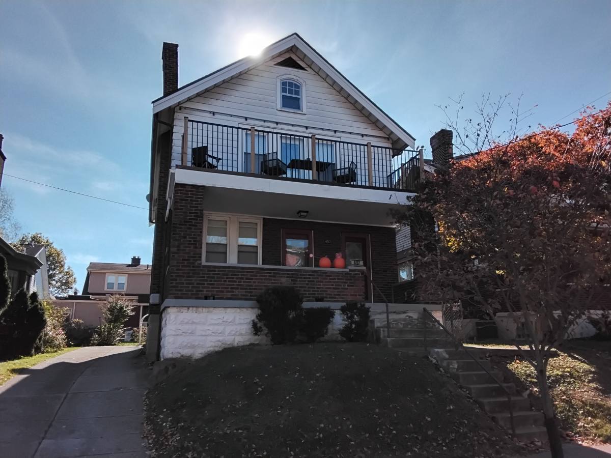 Apartment for rent at 457 Lloyd Place #WHOLE, Cincinnati, OH 45219