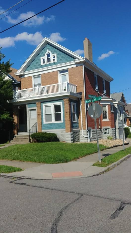 Townhouse for rent at 2424 Fairview Ave, Cincinnati, OH 45219