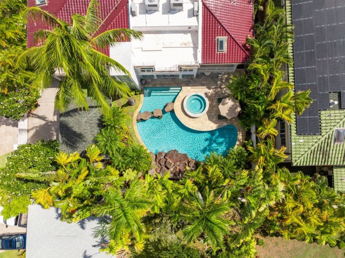 House for rent at 4818 Kahala Ave, Honolulu, HI 96816
