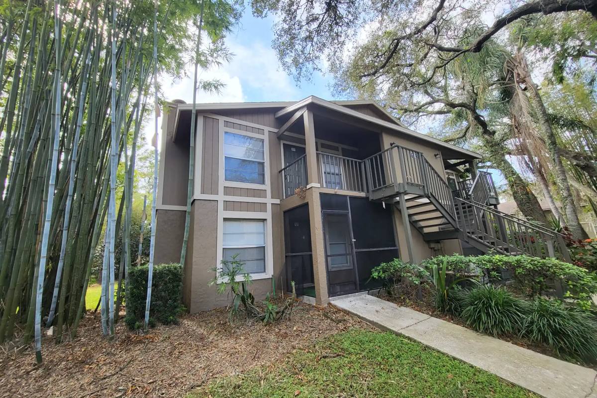 Condo for rent at The Oaks, 14211 Shadow Moss Lane #201, Tampa, FL 33613