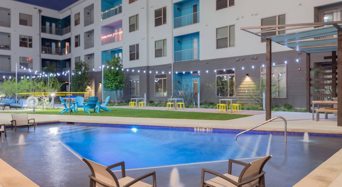 Townhouse for rent at 1814 Miriam Ave #S6-26, Austin, TX 78702