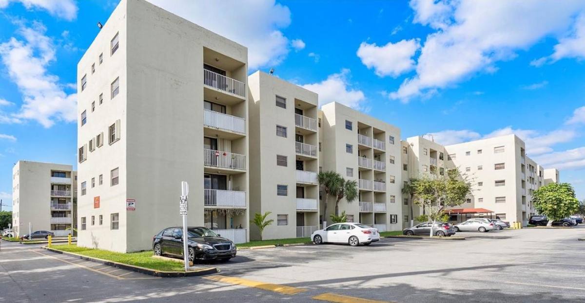 Condo for rent at 8145nw7st 8145 NW 7 St #8145, Miami, FL 33126