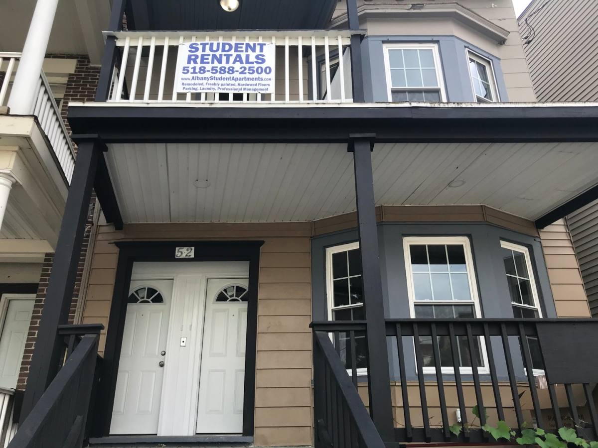 Apartment for rent at 52 Elberon Place, Albany, NY 12203