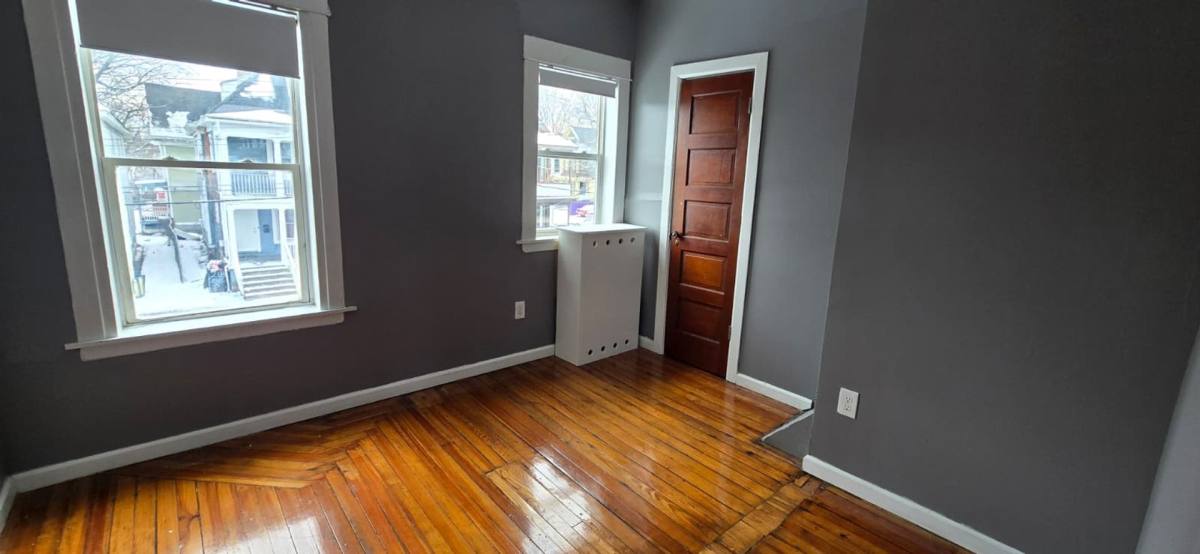 Apartment for rent at 219 -221 Quail St, Albany, NY 12203