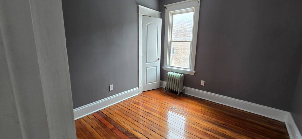 Apartment for rent at 219 -221 Quail St, Albany, NY 12203
