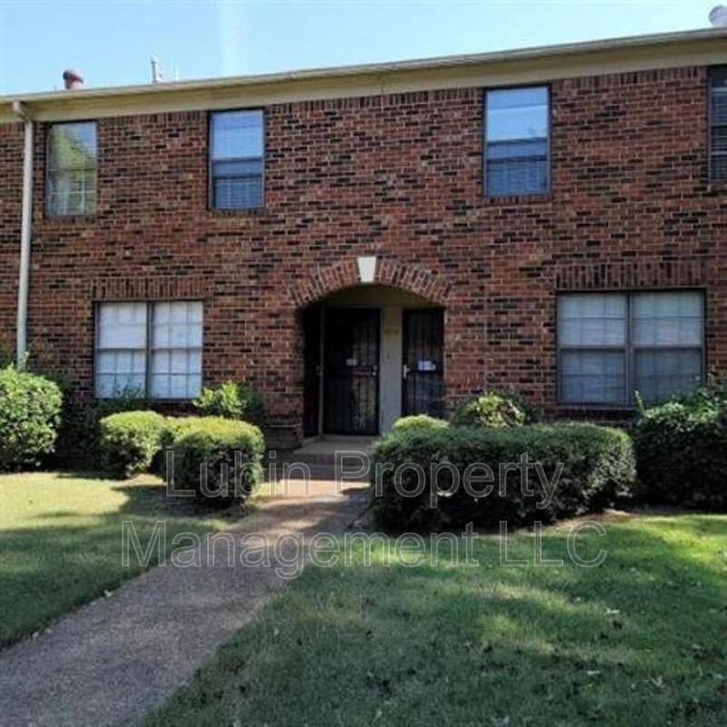 Condo for rent at 3218 Thirteen Colony Mall #1A, Memphis, TN 38115