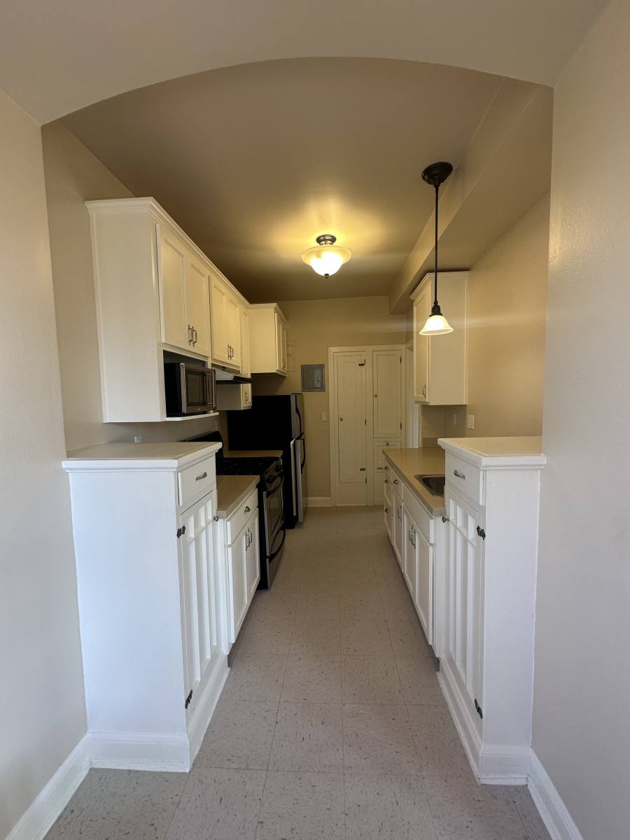 Apartment for rent at 1800 Madison St #308, Oakland, CA 94612