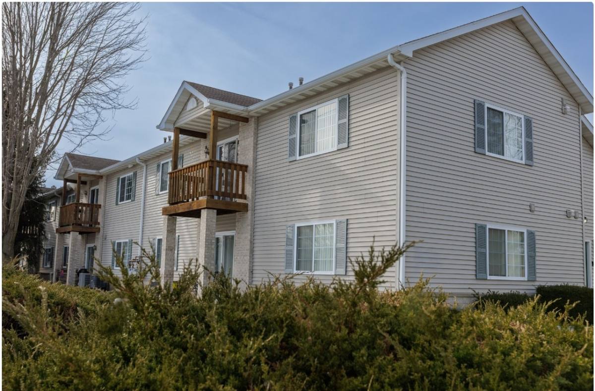 Apartment for rent at 8930 Sheridan Rd, Kenosha, WI 53143