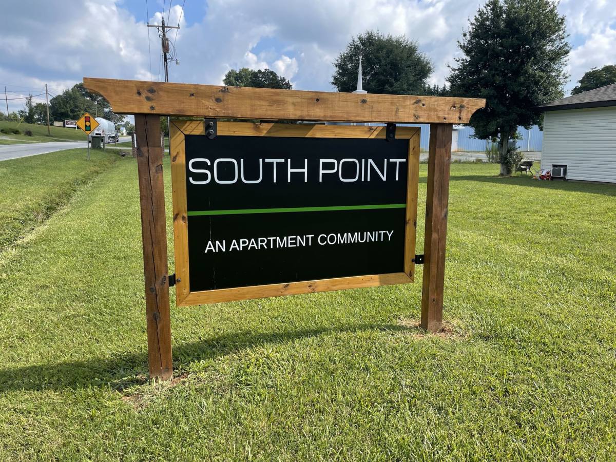 Apartment for rent at 951 Oakland Rd, Forest City, NC 28043
