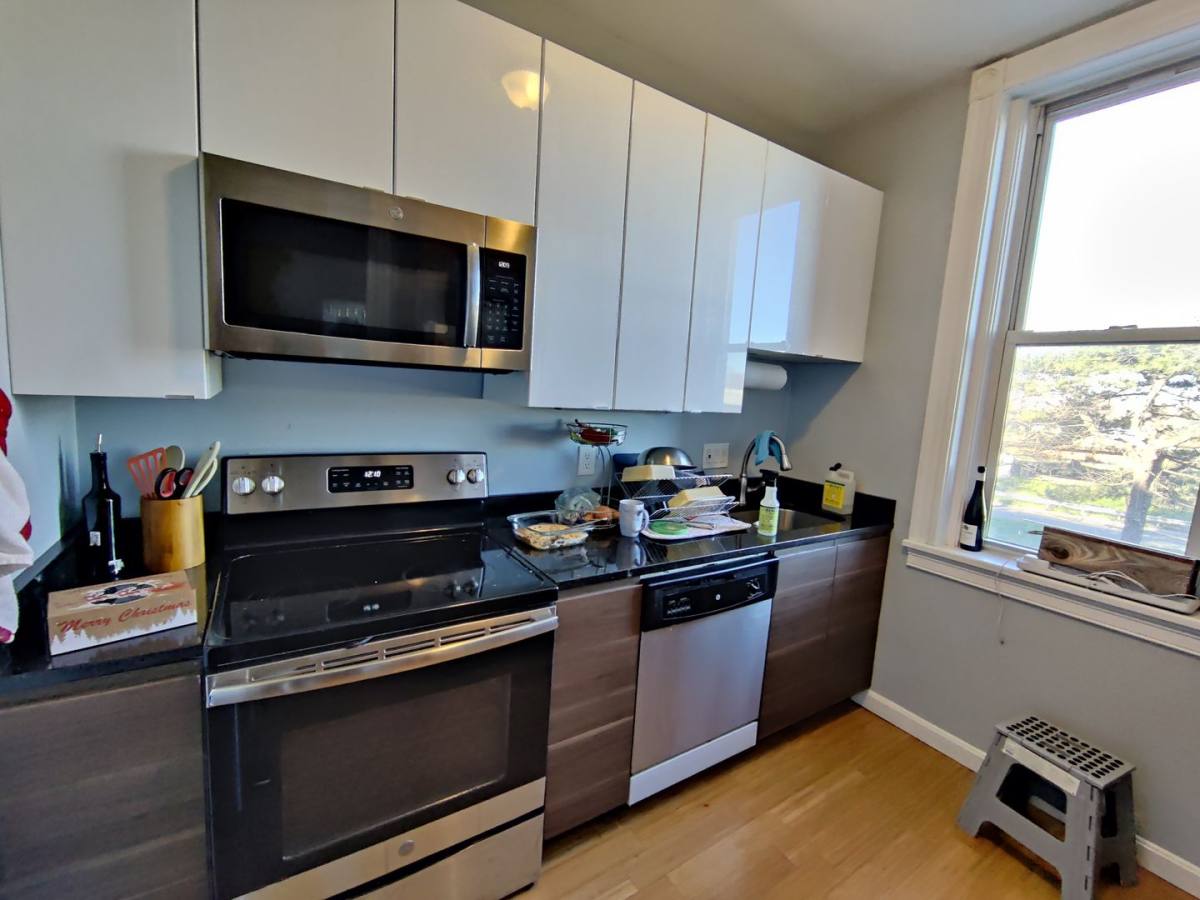 Apartment for rent at 317 Summit Ave #E2, Brighton, MA 02135