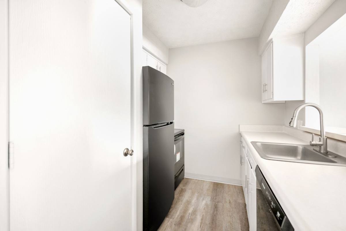 Apartment for rent at 4979 Kingshill Dr, Columbus, OH 43229