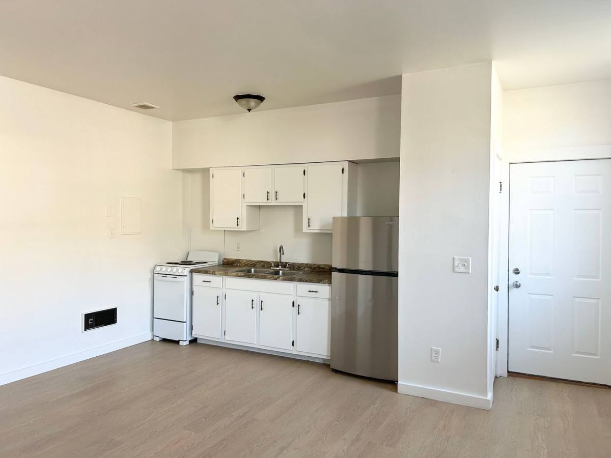 Apartment for rent at 30 Black Creek Rd, Esopus, NY 12429
