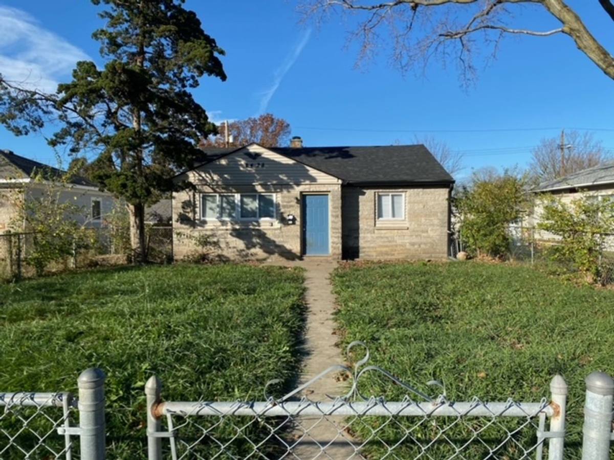House for rent at 2428 N Arlington Ave, Indianapolis, IN 46218