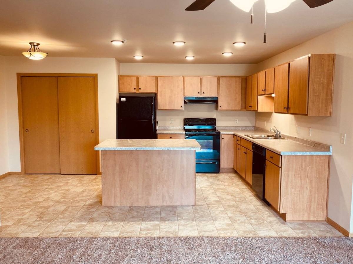 Apartment for rent at 515 Moon Lake Dr, Rice Lake, WI 54868
