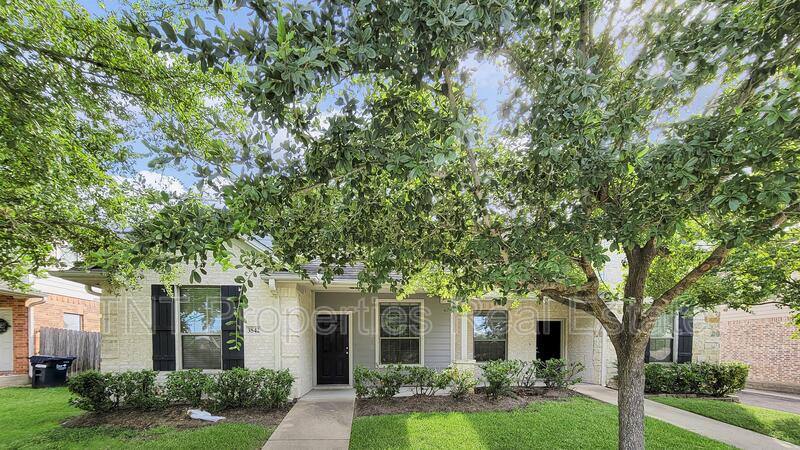 Apartment for rent at 3842 Oldenburg Lane, College Station, TX 77845