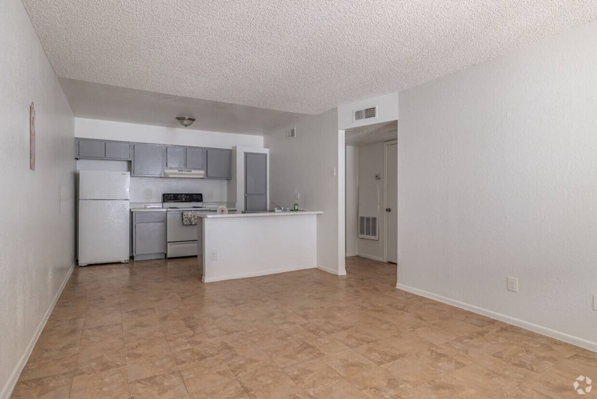 Apartment for rent at 6801 N 25th Dr, Phoenix, AZ 85017
