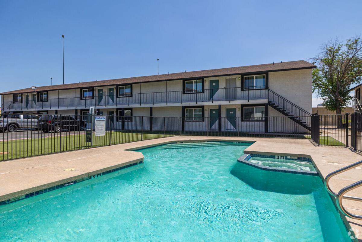 Apartment for rent at 6801 N 25th Dr, Phoenix, AZ 85017