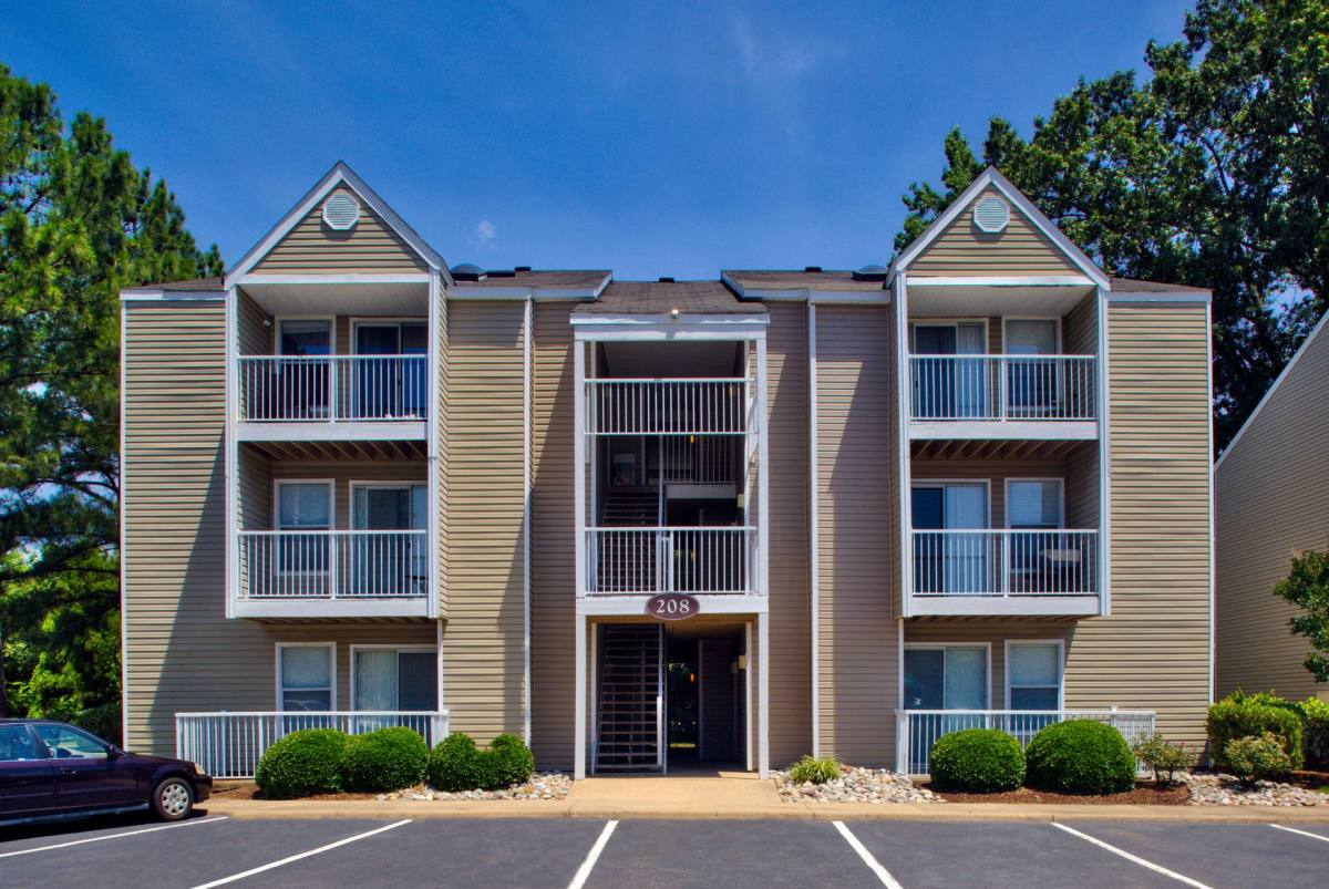 Apartment for rent at 205 Silverbrook Lane, Virginia Beach, VA 23462
