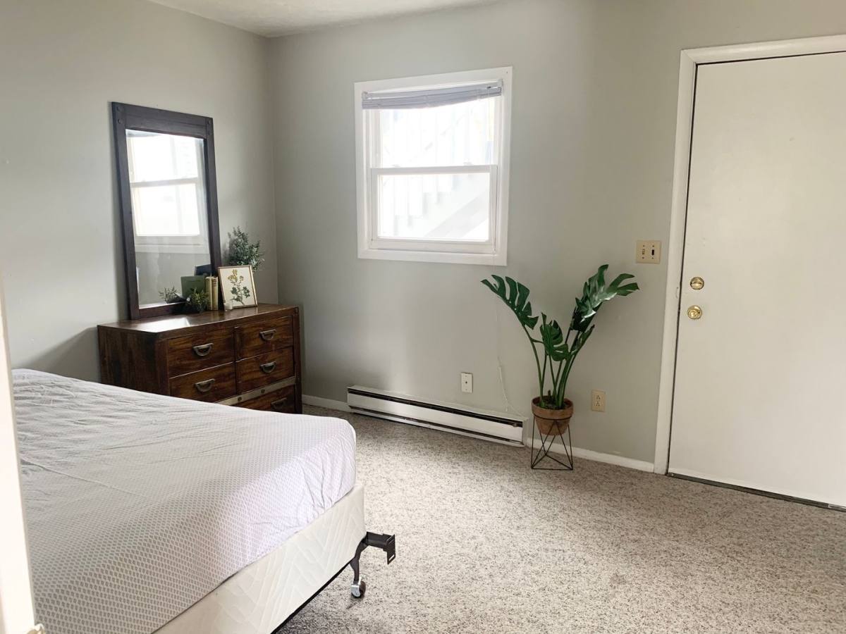 Apartment for rent at 210 E Vernon Ave, Normal, IL 61761