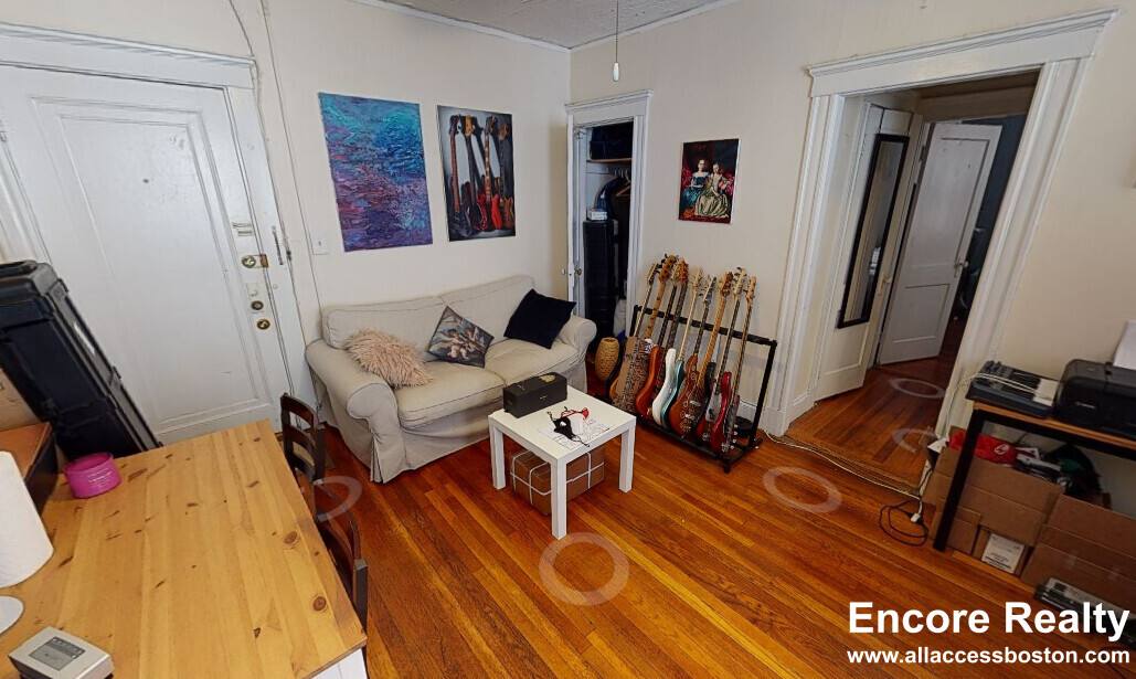 Apartment for rent at 33 Walbridge St #10, Allston, MA 02134