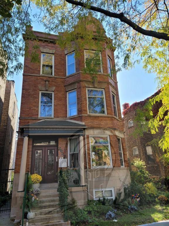 Apartment for rent at 2627 W Walton St #3, Chicago, IL 60622