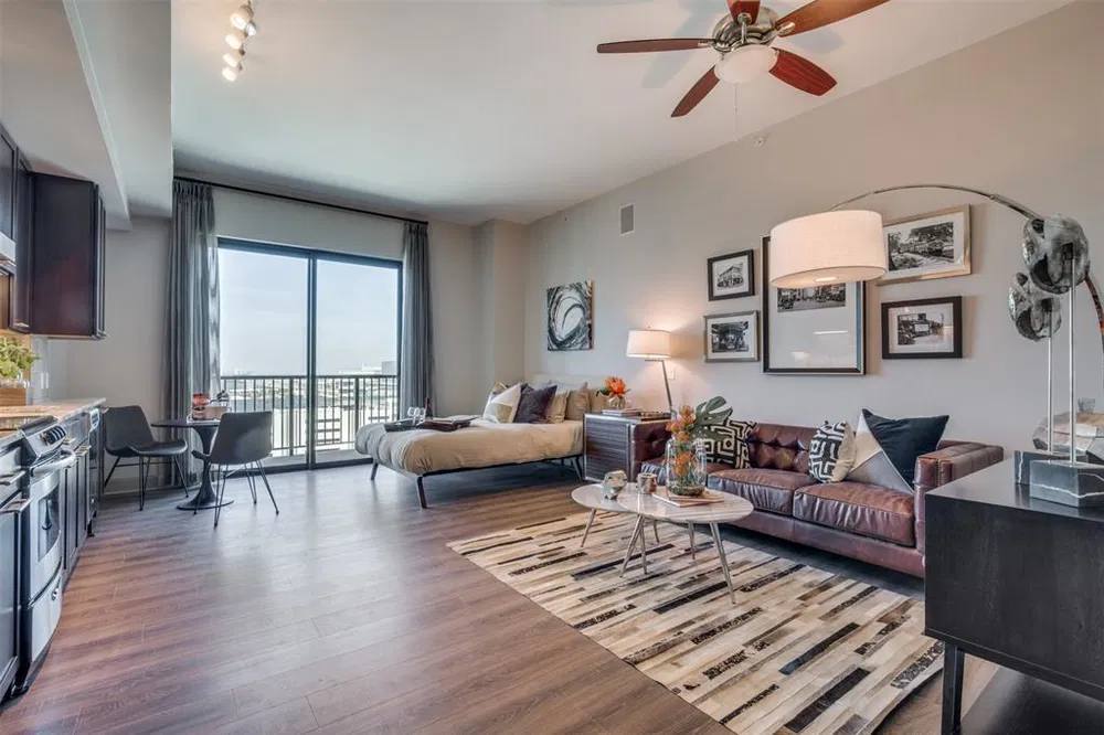 Apartment for rent at 9789 Katy Freeway 1212, Houston, TX 77024